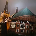 Kghn Wyszynskiego 12 Brama Portowa Lägenhet