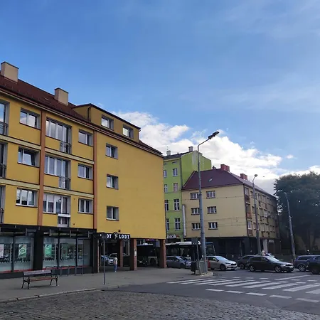 Kghn Wyszynskiego 12 Brama Portowa 아파트 *