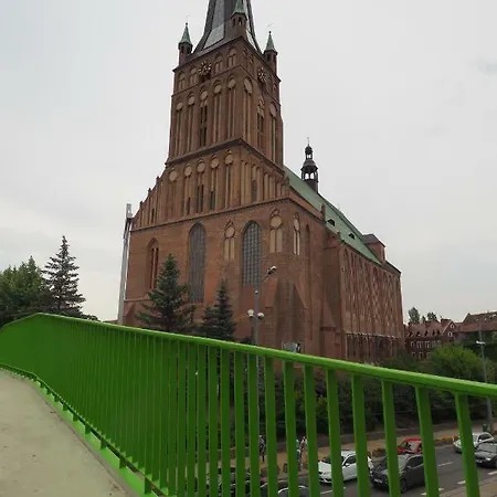 Kghn Wyszynskiego 12 Brama Portowa *