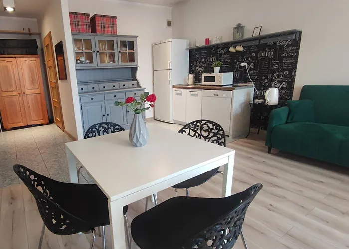 Kghn Wyszynskiego 12 Brama Portowa 아파트