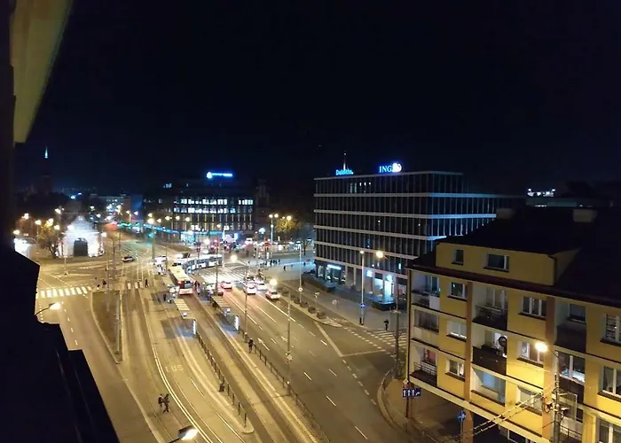 Kghn Wyszynskiego 12 Brama Portowa 슈체친